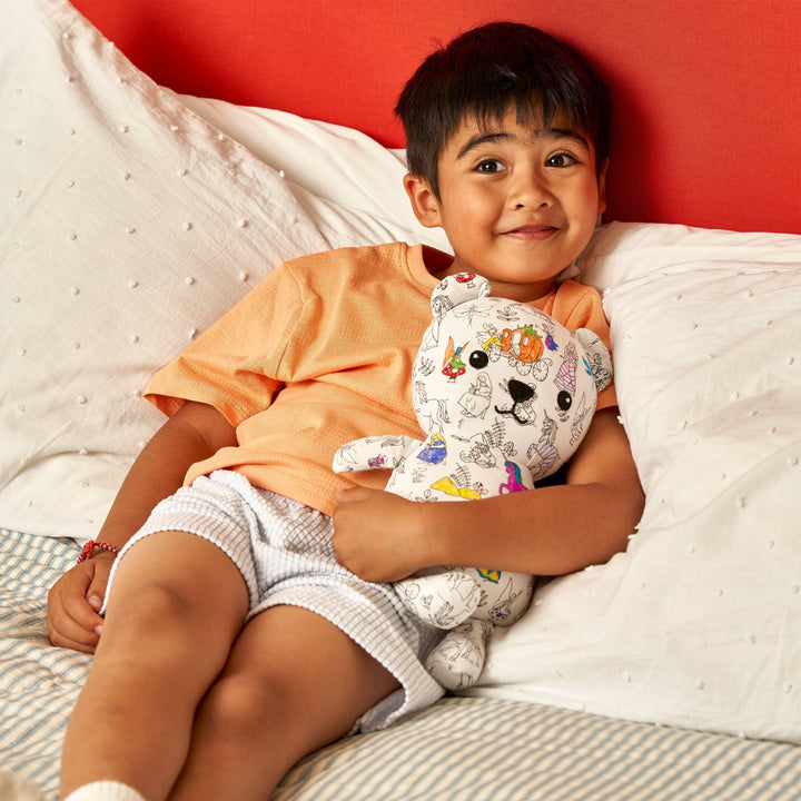 Colour in fairytale Artie Bear