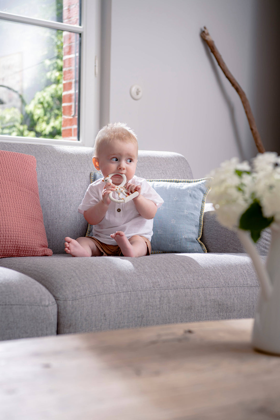 So Pure Sophie La Girafe Teething Ring - Natural Rubber