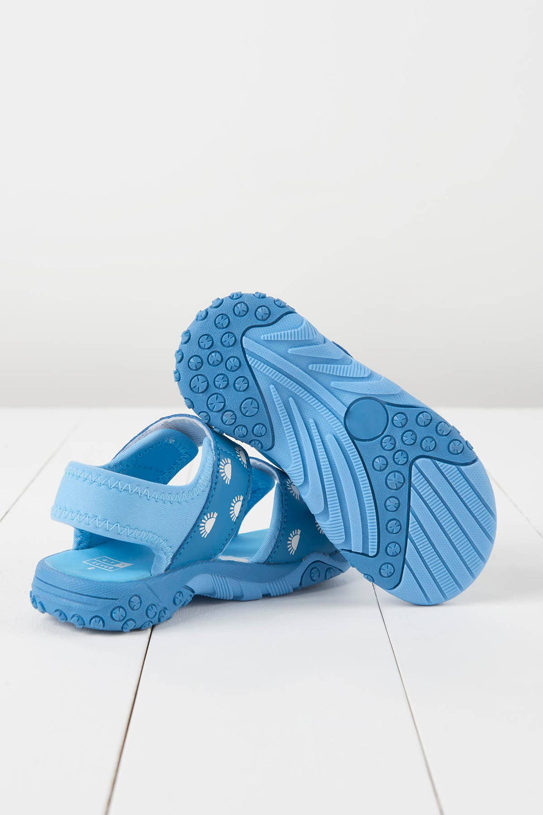 Grass & Air Kids Cornflower Blue Colour-Changing Sandals