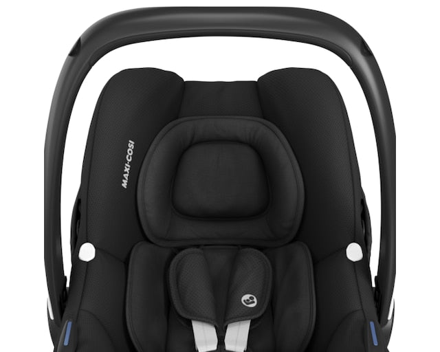 Maxi Cosi - Cabriofix i-size Baby Car Seat and ISOFIX Base