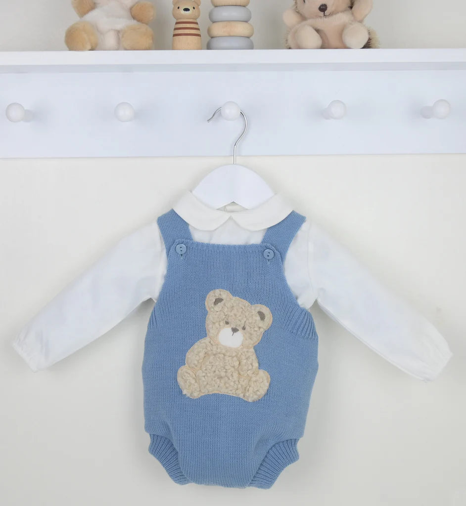 Knitted Bear Outfit