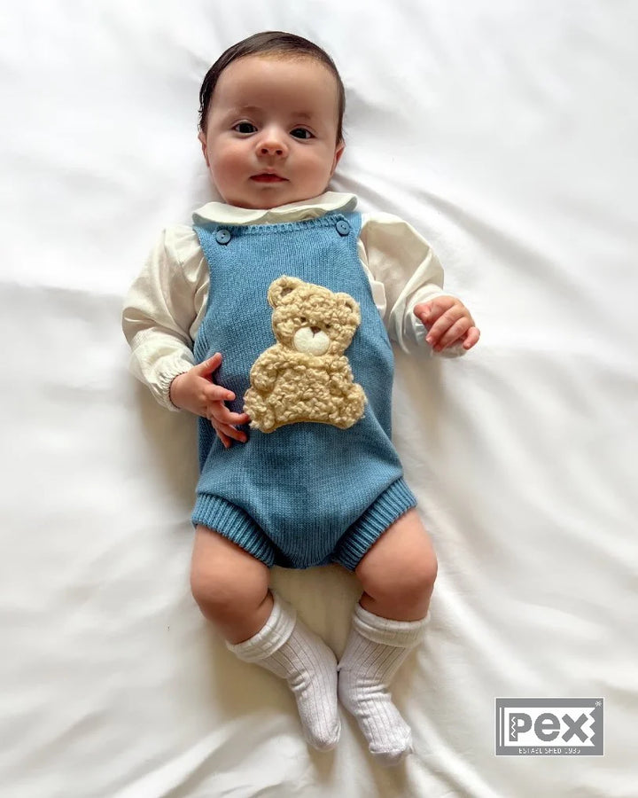 Knitted Bear Outfit