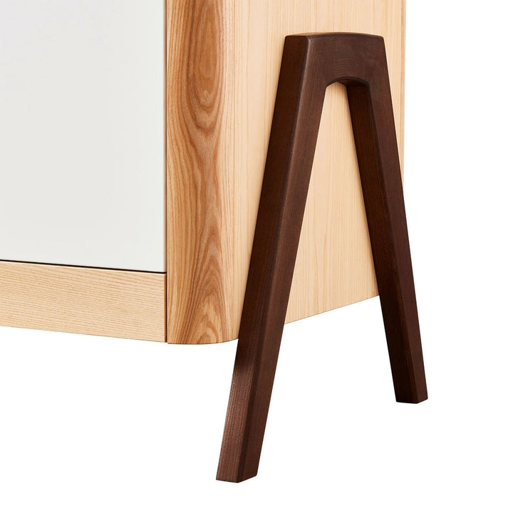 Hera Dresser