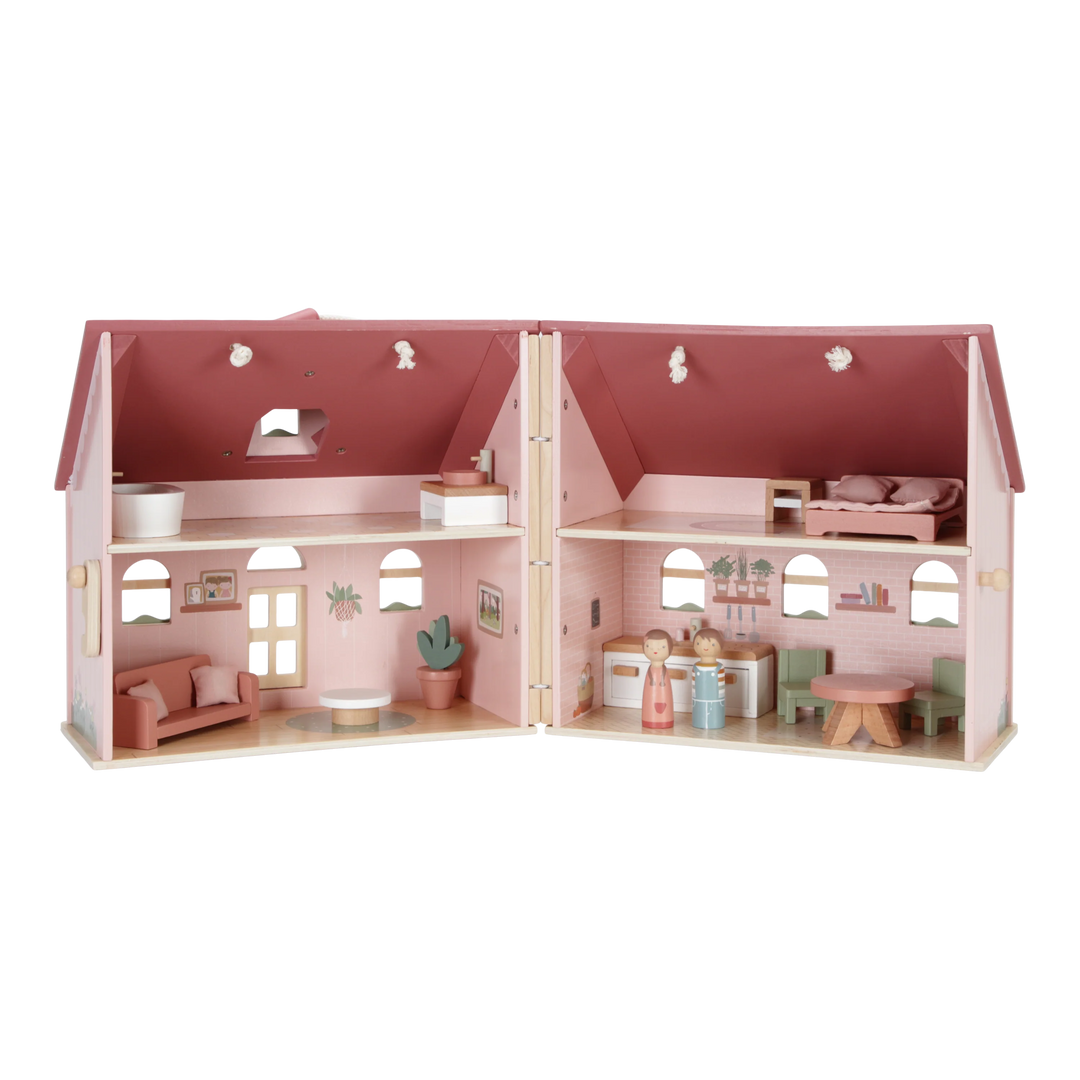 Wooden dollhouse small FSC