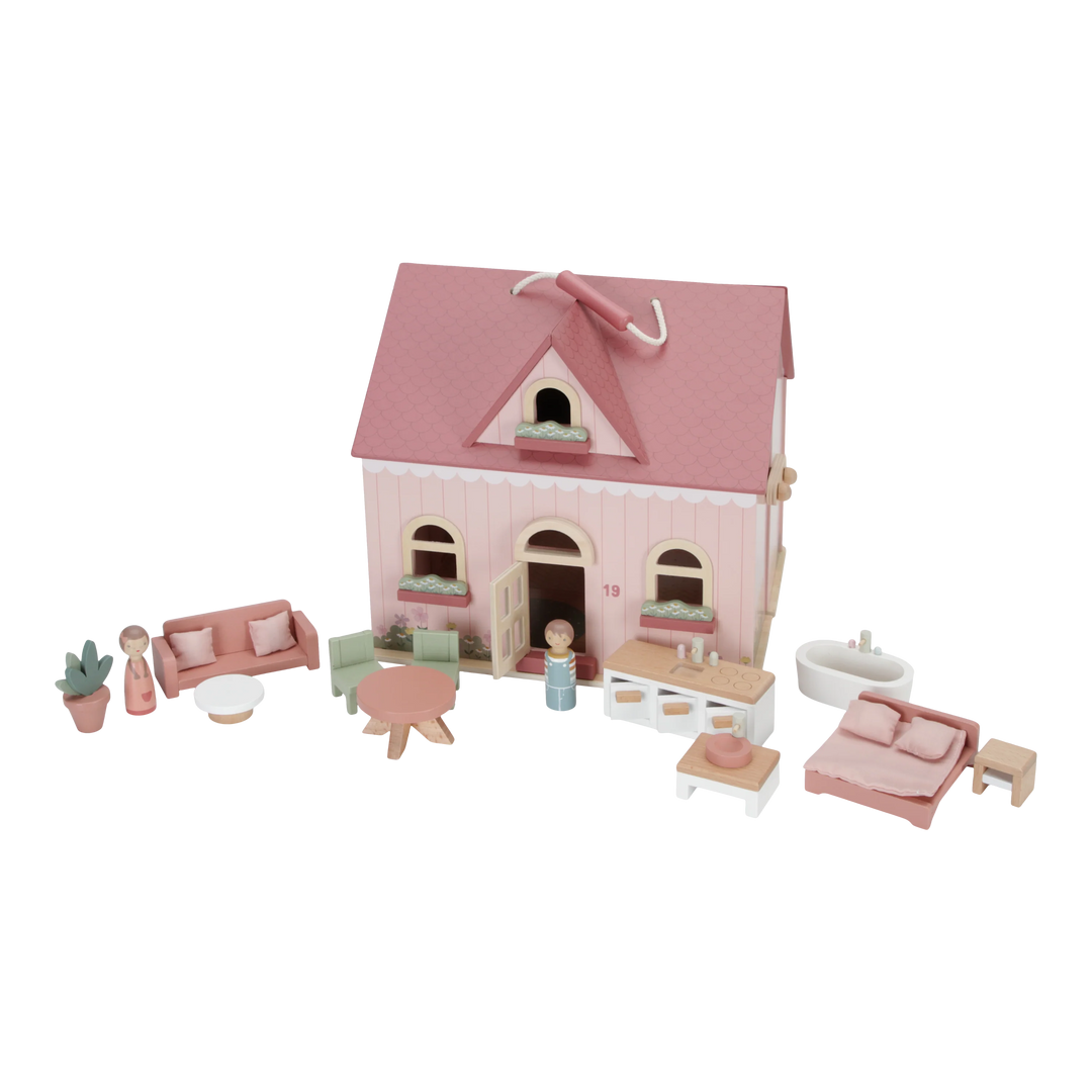 Wooden dollhouse small FSC