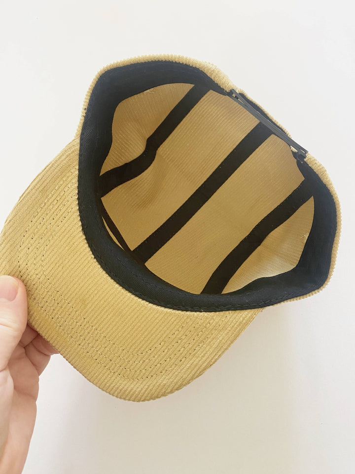 Cap | Chasing Waves